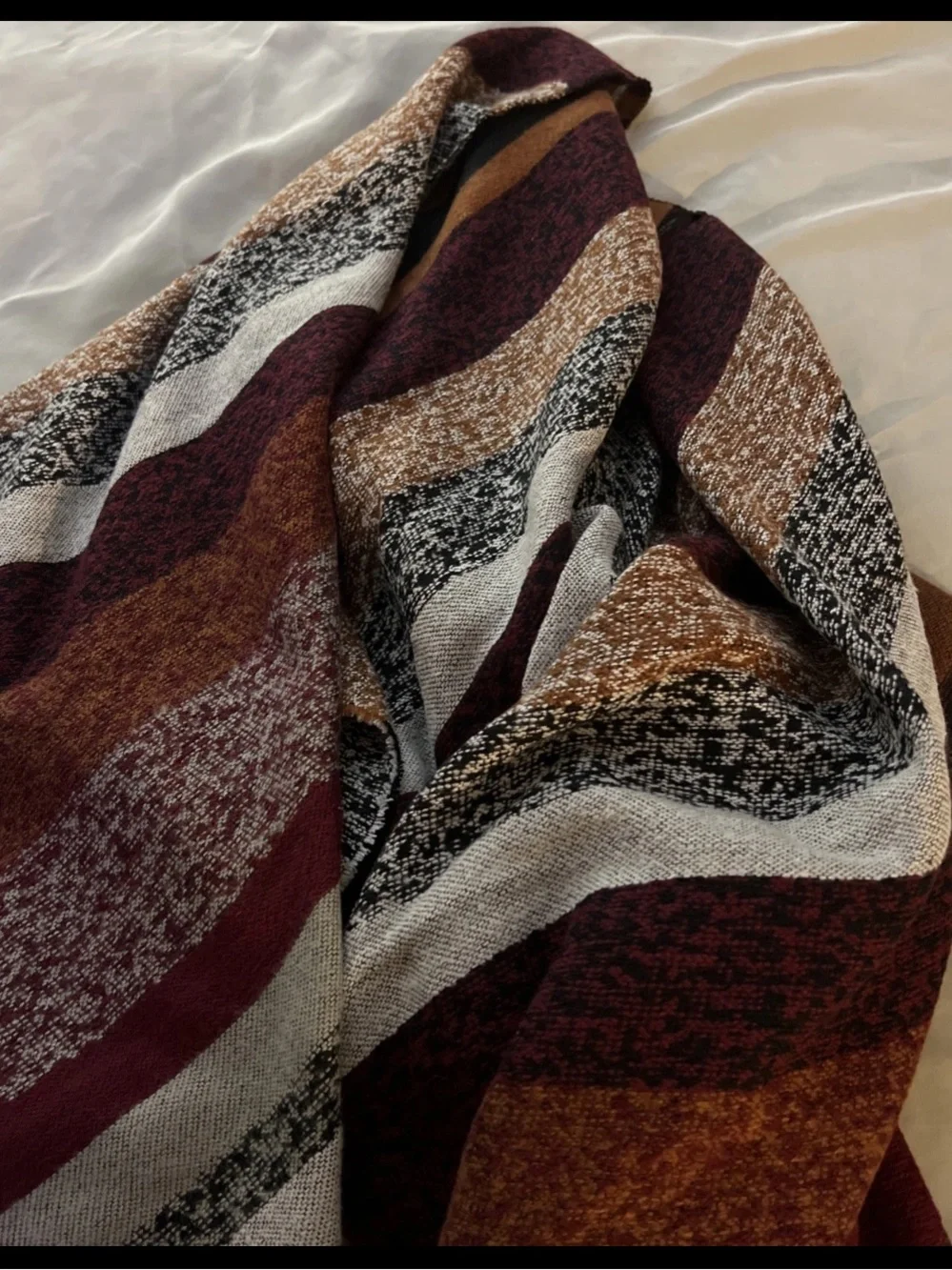 Marc New York Womens Shawl Poncho Plaid Frayed Fringes Indie Boho Western Wrap